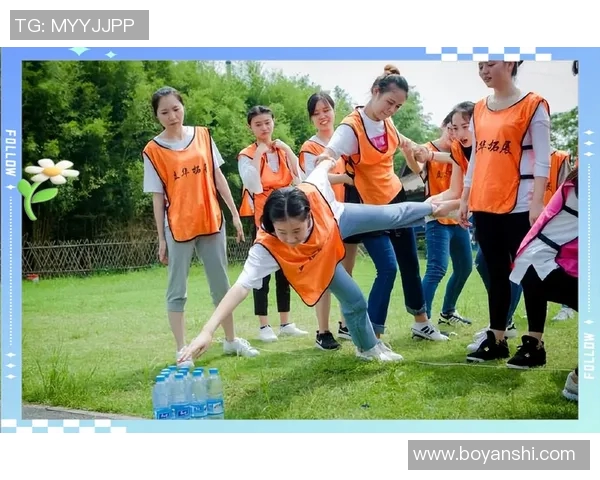 重庆足球队的团队协作揭秘与战术分析助力球队崛起之路