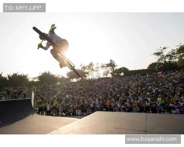 重庆街舞队在极限运动嘉年华中的逆袭之路与精彩表现全记录 重庆街舞队在极限运动嘉年华中的逆袭之路与精彩表现全记录