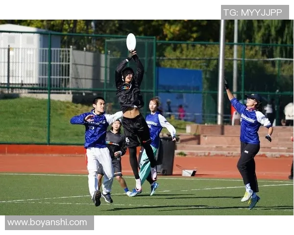 飞盘爱好者吴敏分享独特技巧与心得体会助你提升飞盘水平