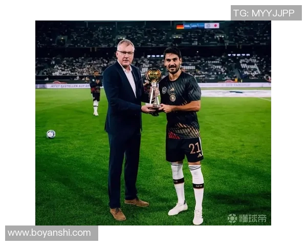 京多安领衔球队新篇章展望未来足球生涯与个人成长的精彩旅程