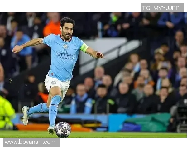 京多安的传奇旅程：从默默无闻到足球巨星的蜕变与荣耀