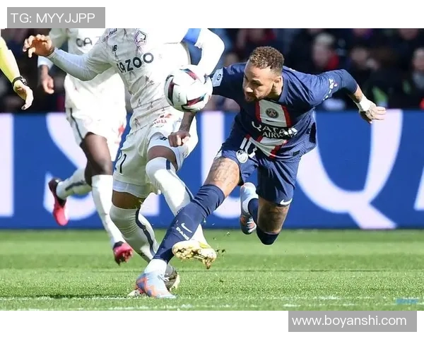 内马尔再度受伤影响巴黎欧冠前景球队需寻求应对之策 内马尔再度受伤影响巴黎欧冠前景球队需寻求应对之策