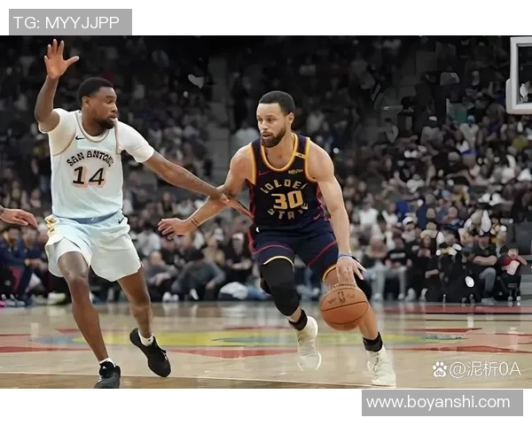 勇士主场力克马刺以129比115取得胜利展现强大团队实力