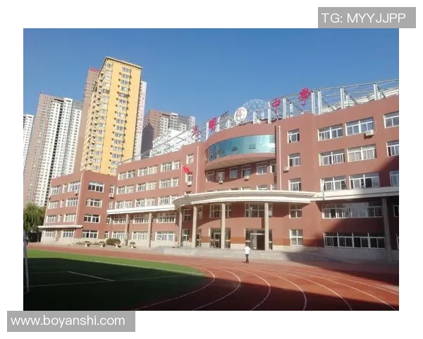 原帅：从青涩少年到电竞传奇的成长之路与奋斗历程