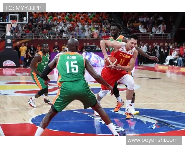 国奥男篮迎战波兰男篮全力争胜展现青春风采