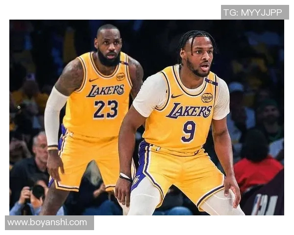 湖人对阵雷霆比赛分析及大小分预测，谁能掌控比赛节奏与得分