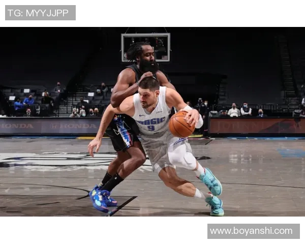 猛龙主场大胜篮网展现强劲实力全场精彩瞬间回顾 猛龙主场大胜篮网展现强劲实力全场精彩瞬间回顾