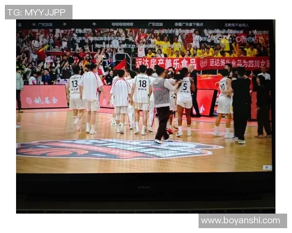 赵岩昊的篮球之路从青涩少年到职业球员的成长故事与奋斗历程 赵岩昊的篮球之路从青涩少年到职业球员的成长故事与奋斗历程