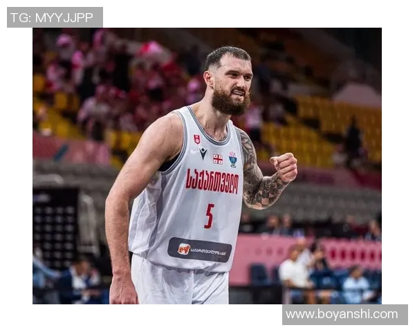 西班牙男篮对决俄罗斯队激战正酣精彩瞬间回顾与分析