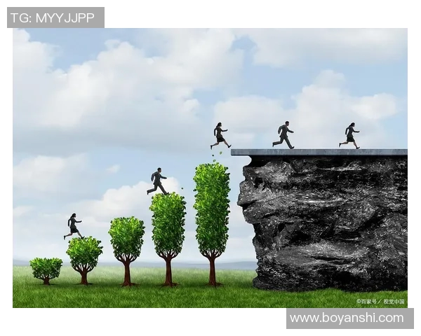 钟诚的奋斗之路与人生哲学探讨:从平凡到卓越的成长历程 钟诚的奋斗之路与人生哲学探讨:从平凡到卓越的成长历程