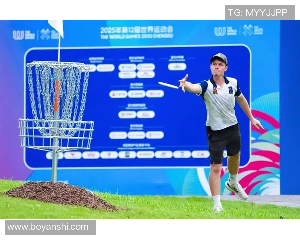 飞盘竞技盛况:成都飞盘队荣登全国排行榜首位 飞盘竞技盛况:成都飞盘队荣登全国排行榜首位