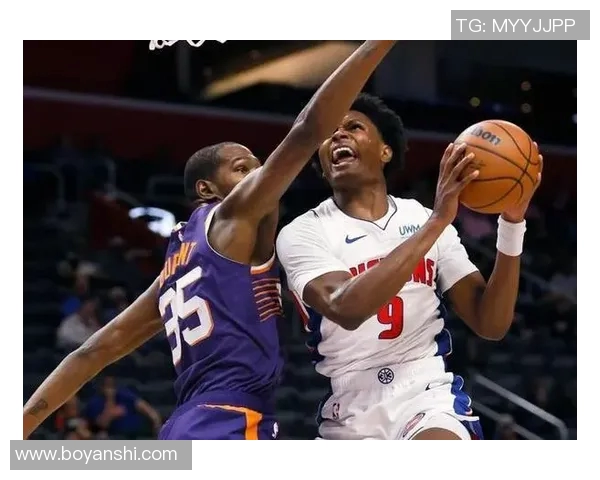 勇士与快船精彩对决1224比赛全程录像回顾与分析